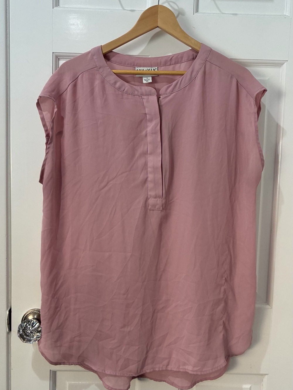 Ava & Viv Dusty Rose Cap-Sleeve Split-Neck Blouse